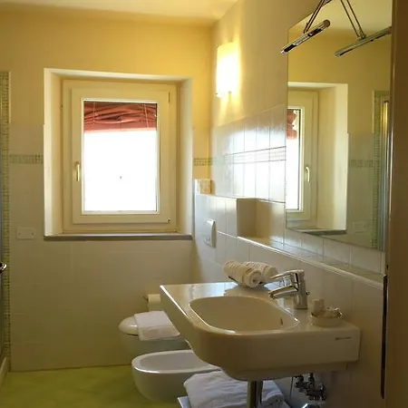 Bed & Breakfast Presidio Ristorante E 3*